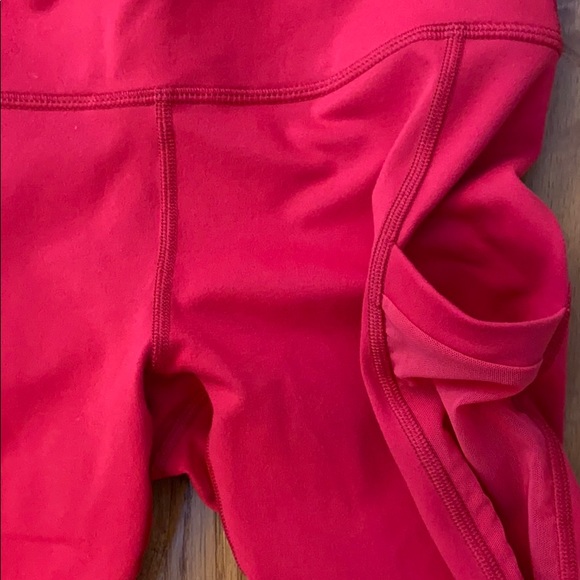 Pink Fabletics leggings - Picture 2 of 3